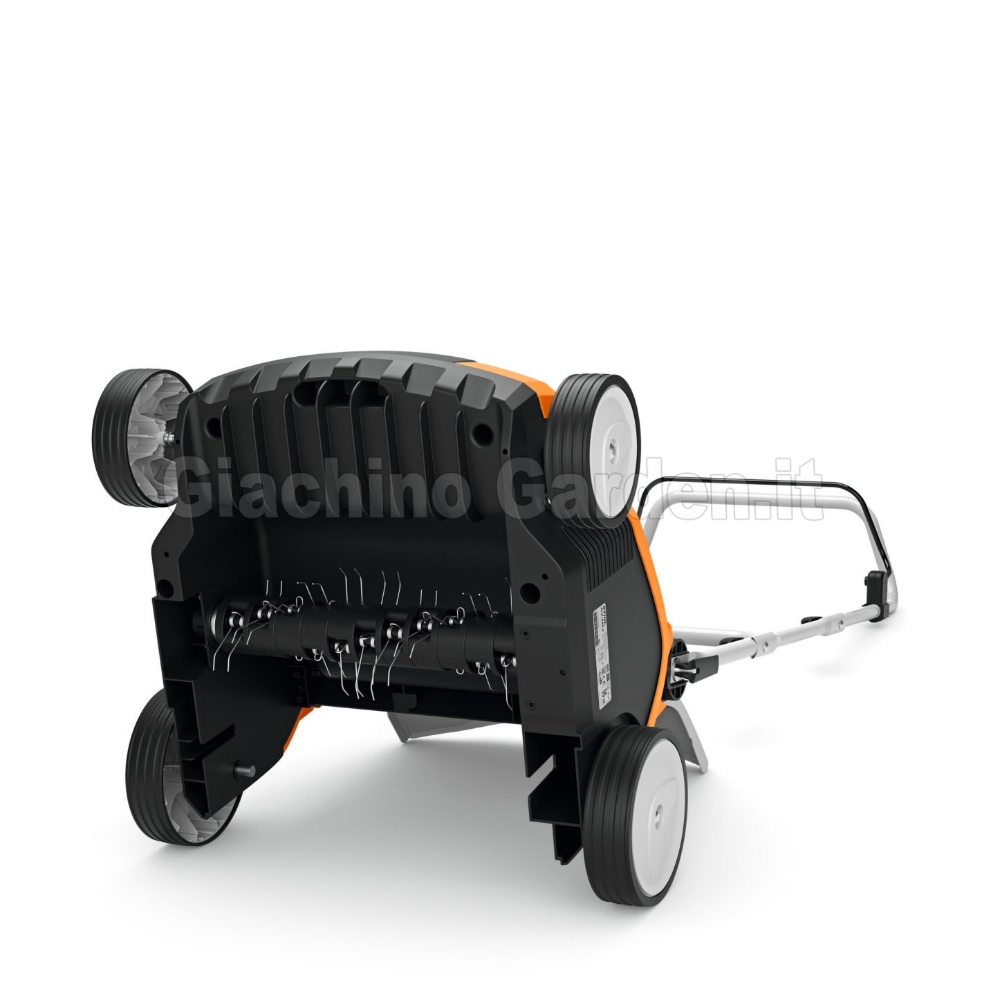 Vista inferiore dello scarificatore STIHL RLE 240 che mostra il rullo arieggiatore con denti a molla in acciaio
