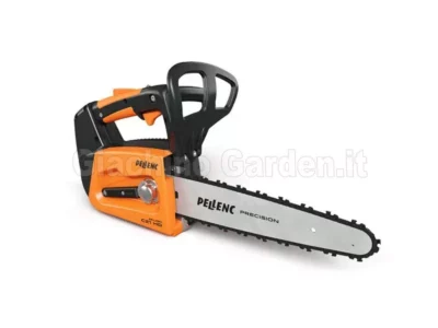 Motosega a batteria professionale Pellenc Selion C21 HD con spranga Pellenc Precision da 28 cm su sfondo bianco.