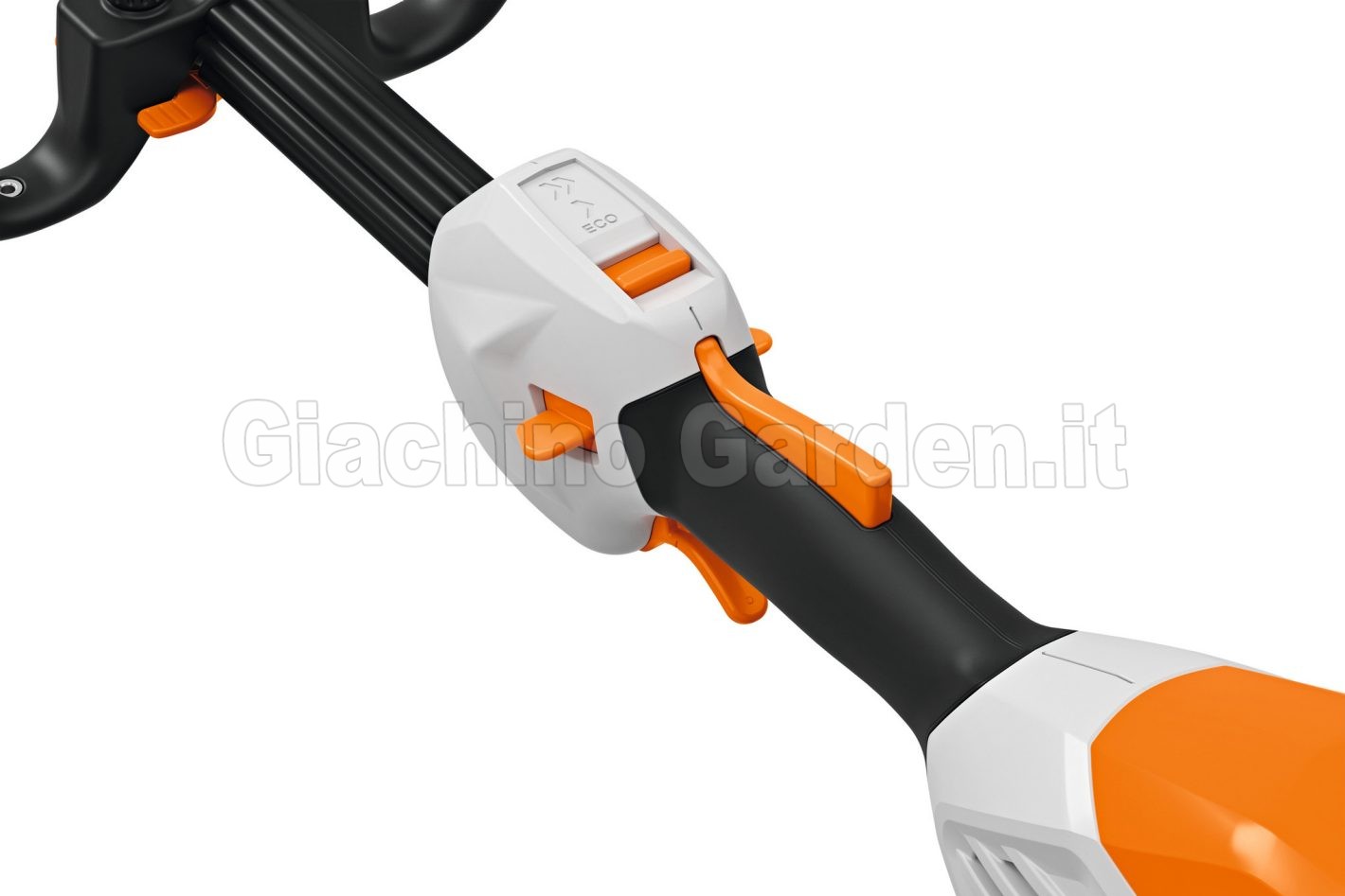 Dettaglio dell'impugnatura di comando con regolazione della velocità EcoSpeed sul decespugliatore Stihl FSA 110 R.